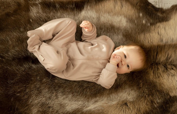 How to use thesparkshop.in:product/bear-design-long-sleeve-baby-jumpsuit