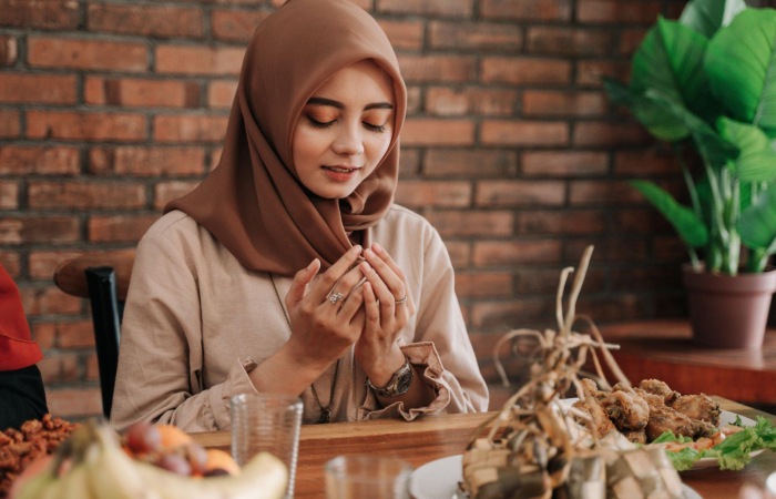 Ghusl Ablution and Fasting After Menstrual Period