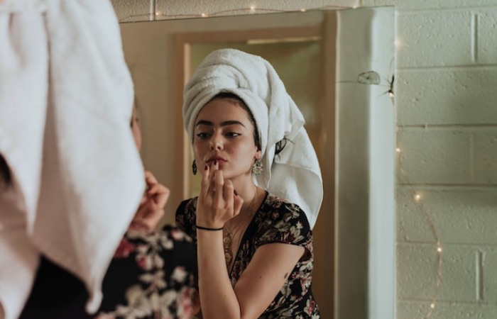 4 Effective Skin Care Strategies for Acne Scars